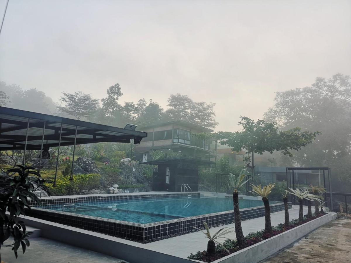 Keeree Loft Resort Thong Pha Phum Exteriör bild