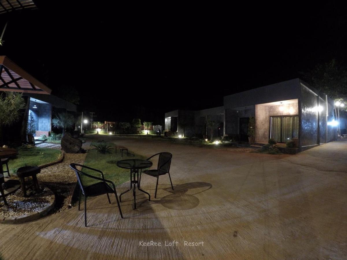 Keeree Loft Resort Thong Pha Phum Exteriör bild